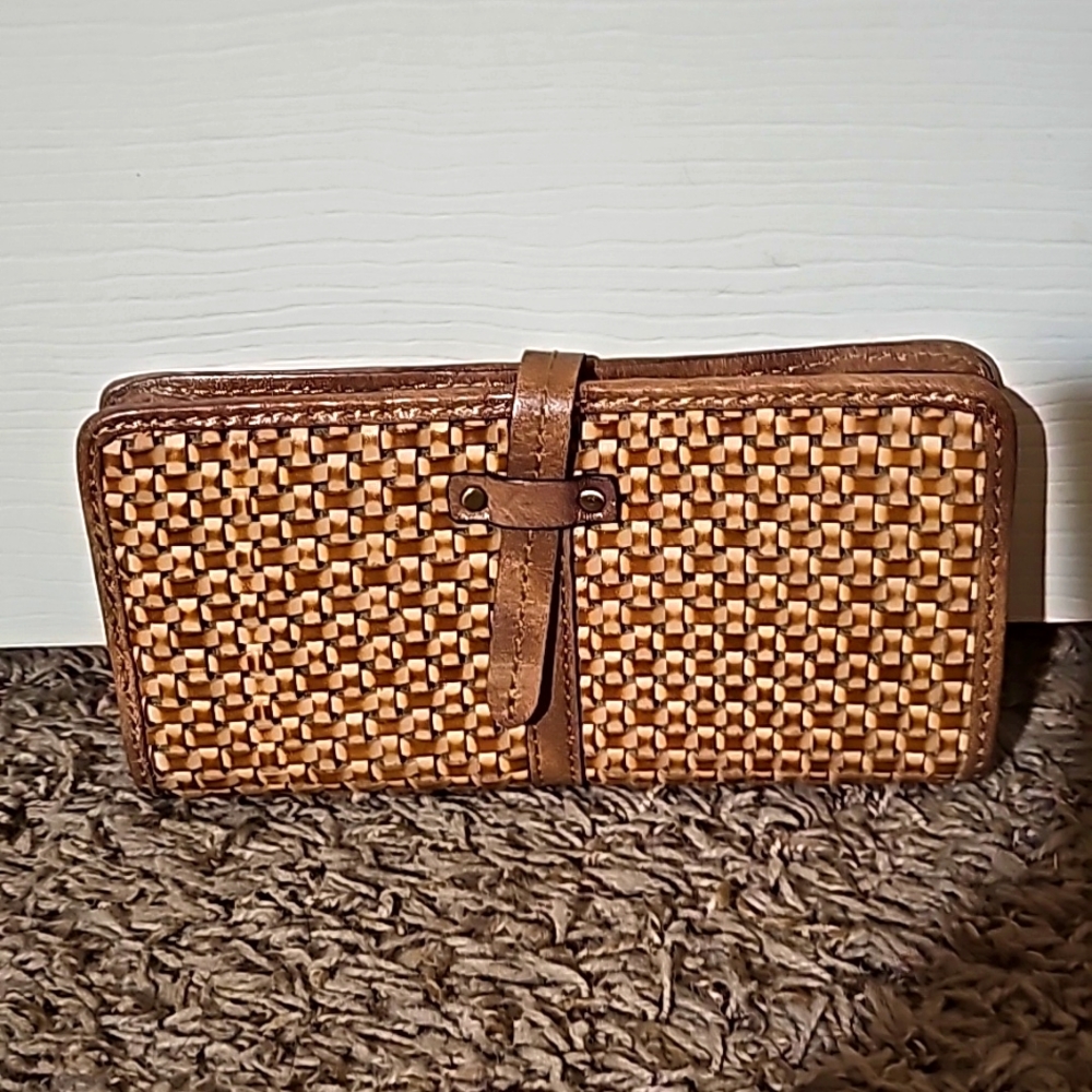 Patricia Nash,The Zenale Woven Leather Wallet